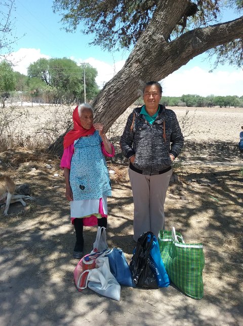 Candida Ramirez y Maria del Carmen Ramirez.